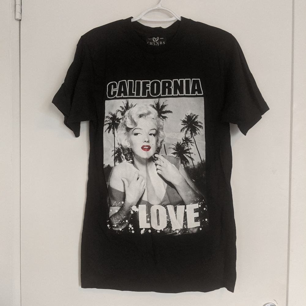 NWOT "California Love" Marilyn Monroe t-shirt